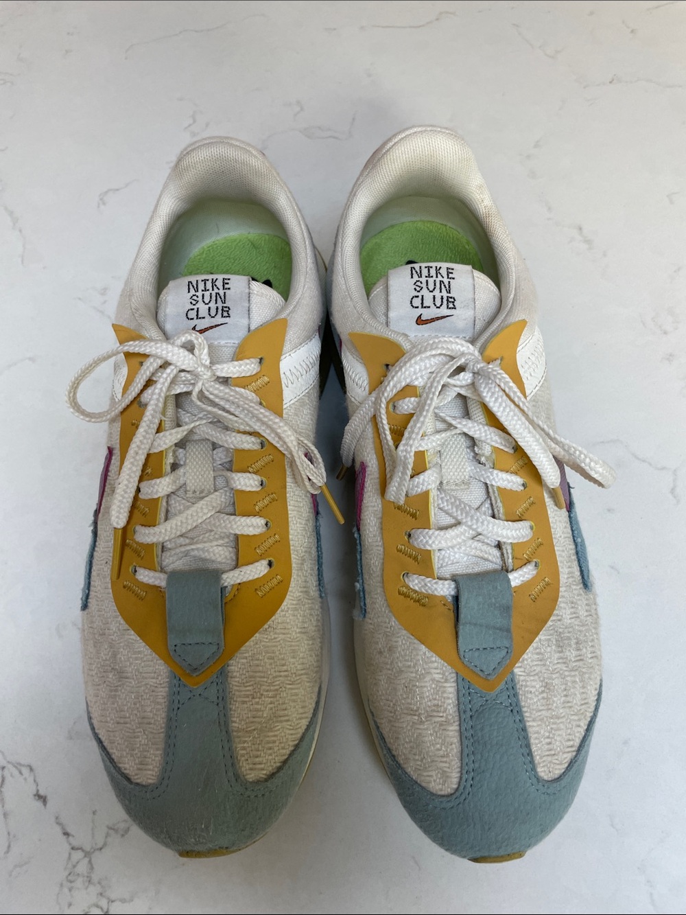 Nike Women’s Air Max Pre Day Sun Club Sneakers 9.5 - Picture 3 of 8